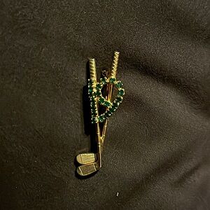 Dourthy Bauer vintage 19” golf club brooch.